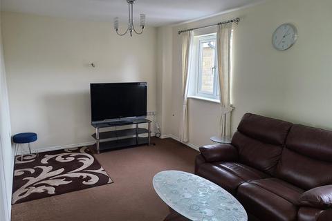 2 bedroom detached house to rent, Highfield Chase, Dewsbury, West Yorkshire, WF13