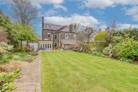 5 bedroom semi-detached house for sale, Thornhill Road, Lindley, Huddersfield, West Yorkshire, HD3