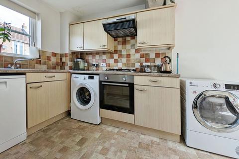 3 bedroom terraced house to rent, Weston-super-Mare BS24