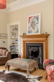 37 Dudley Crescent, Edinburgh, EH6 4QJ