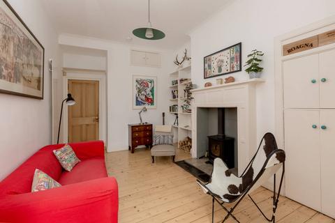 37 Dudley Crescent, Edinburgh, EH6 4QJ