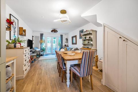 2 bedroom end of terrace house for sale, Knollys Road, Streatham