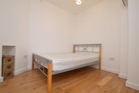 1 bedroom flat to rent, Keynsham Road London SE9
