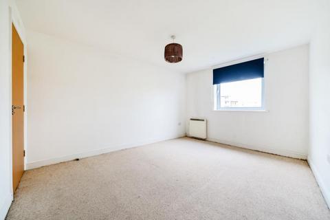 2 bedroom flat for sale, Bracknell,  Berkshire,  RG12