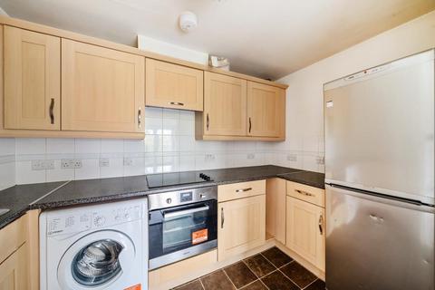 2 bedroom flat for sale, Bracknell,  Berkshire,  RG12