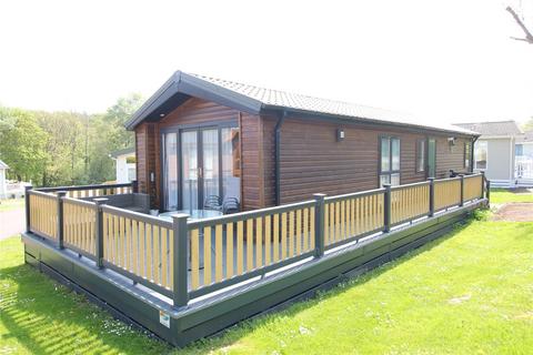 2 bedroom park home for sale, Dane Park, Shorefield, Near Milford On Sea, Hampshire, SO41