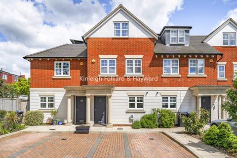 4 bedroom house to rent, Bowling Green Mews Raynes Park SW20