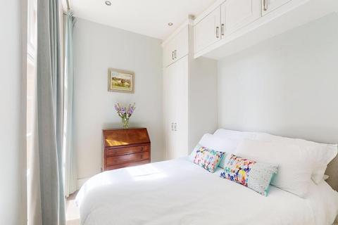 2 bedroom flat for sale, Upper Richmond Road West, SW14