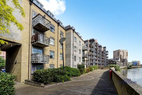 2 bedroom apartment for sale, Hewetts Quay, Abbey Road, Barking, IG11