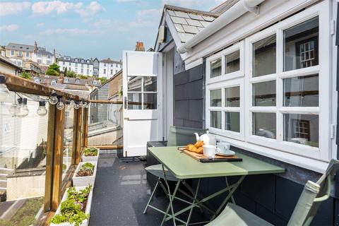 3 bedroom maisonette for sale, Foss Street, Dartmouth, Devon, TQ6