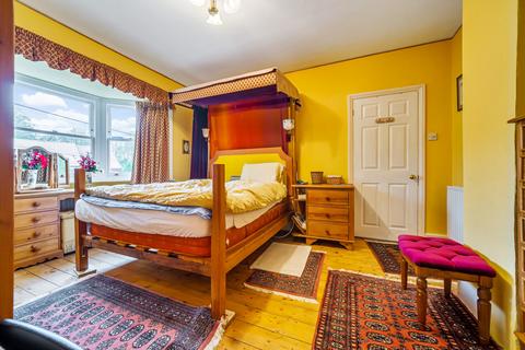 Beacon Cottage Beacon View Road, Elstead, Godalming, GU8 6DT