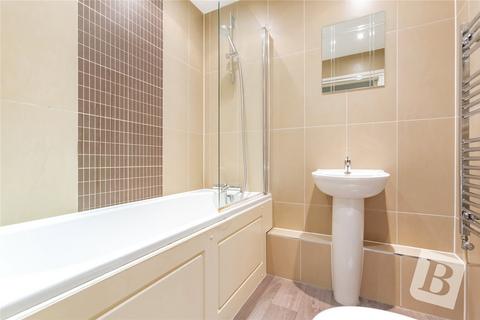 3 bedroom apartment for sale, Haverbridge Court, Upminster, Essex, RM14