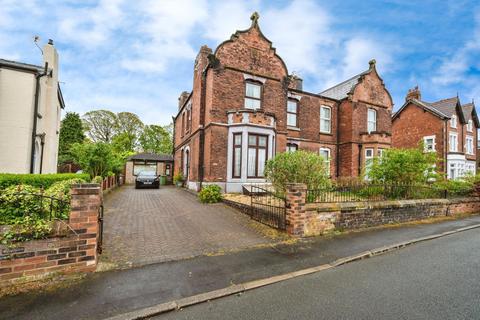 5 bedroom semi-detached house for sale, Laurel Road, West Park, St Helens, WA10