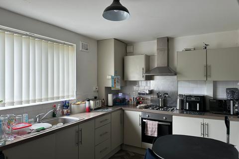 3 bedroom end of terrace house to rent, Manchester, Manchester M22
