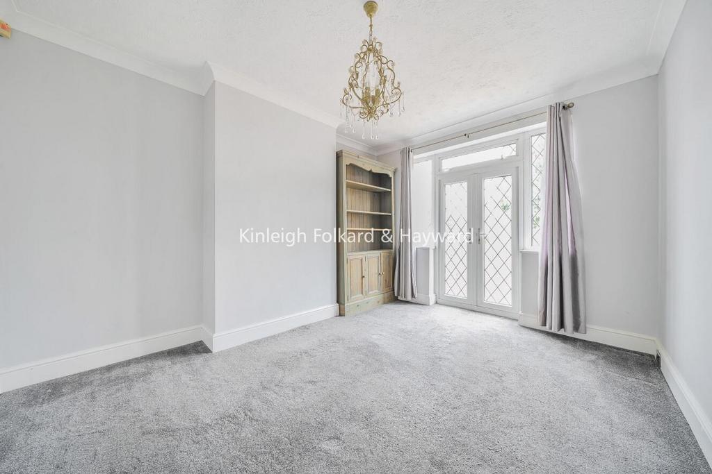 Green Way, Bromley 3 bed end of terrace house £575,000