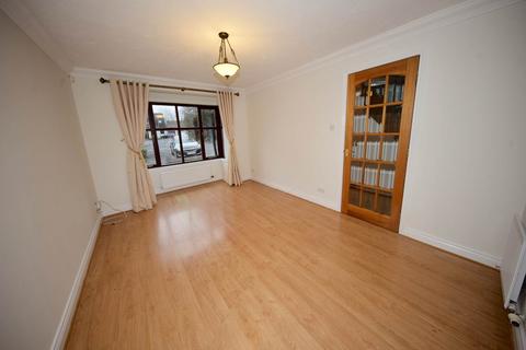 3 bedroom house to rent, Glasclune Way, Broughty Ferry, Dundee