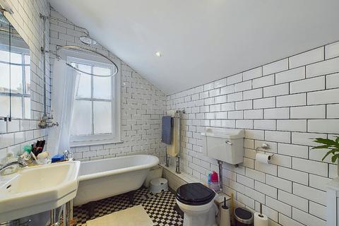 40 Aylesbury Road, Bromley, BR2 0QP