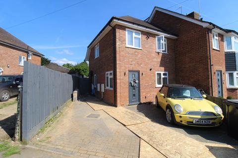 3 bedroom end of terrace house for sale, Roman Way, Bourne End SL8