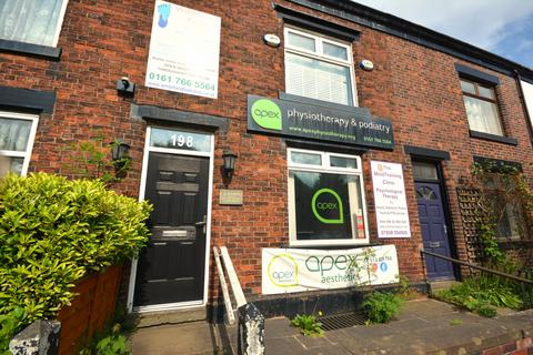 Property to rent, 198 Bury New Road, M45 6QF