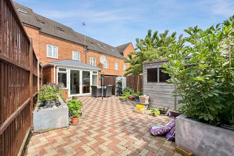 46 Archbishops Crescent, Gillingham, ME7 2WL