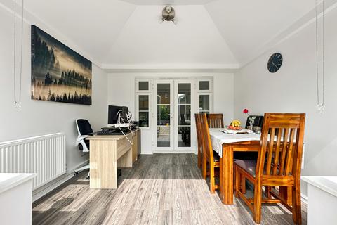 46 Archbishops Crescent, Gillingham, ME7 2WL
