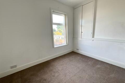 57 Compton Road, Southport, PR8 4EG