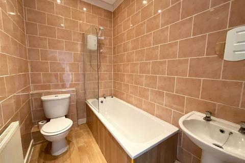 57 Compton Road, Southport, PR8 4EG