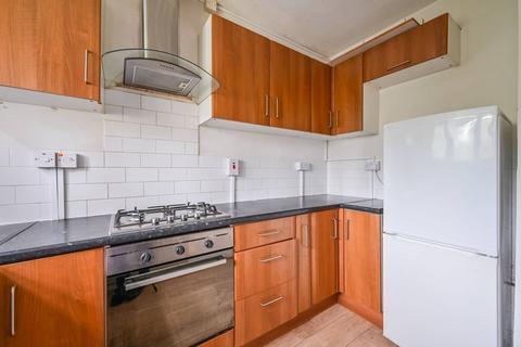Flat 17, Skeggs House Glengall Grove, London, E14 3NB