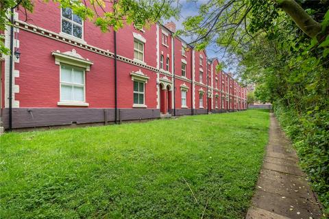 2 bedroom maisonette for sale, Goldthorn Terrace, Penn Road, Wolverhampton, West Midlands, WV3