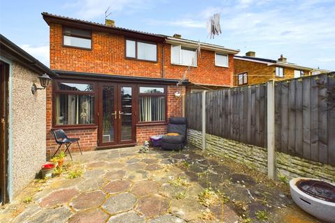 3 bedroom semi-detached house for sale, Abbey Road, Dunscroft, Doncaster, South Yorkshire, DN7