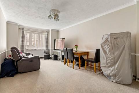 1 bedroom flat to rent, Folkestone Road, Dover, Dover, CT17