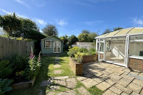 2 bedroom bungalow for sale, Nursery Close, Polegate, East Sussex, BN26