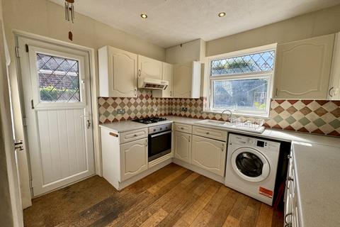 2 bedroom bungalow for sale, Nursery Close, Polegate, East Sussex, BN26