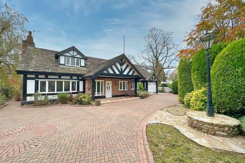 5 bedroom detached house for sale, Granary Lane, Worsley, M28