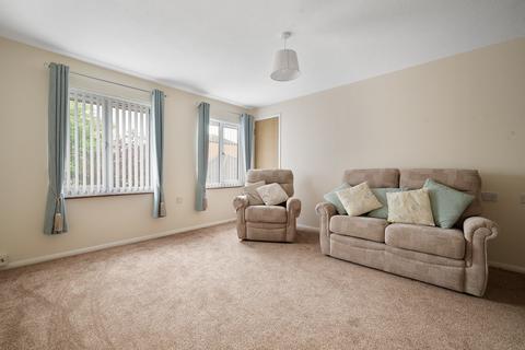 1 bedroom retirement property for sale, Berryscroft Road, Staines-upon-Thames, TW18