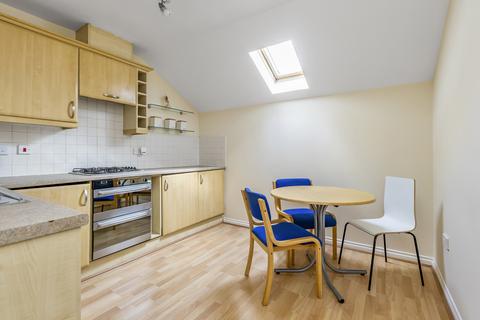 2 bedroom flat for sale, 108/5 Willowbrae Road, Edinburgh, EH8 7HW