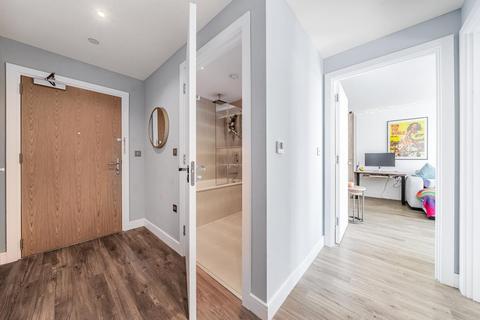 Flat 58, Wheatstone House, 650 - 654 Chiswick High Road, London, W4 5BB