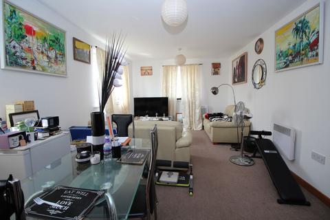 2 bedroom apartment for sale, Purfleet RM19