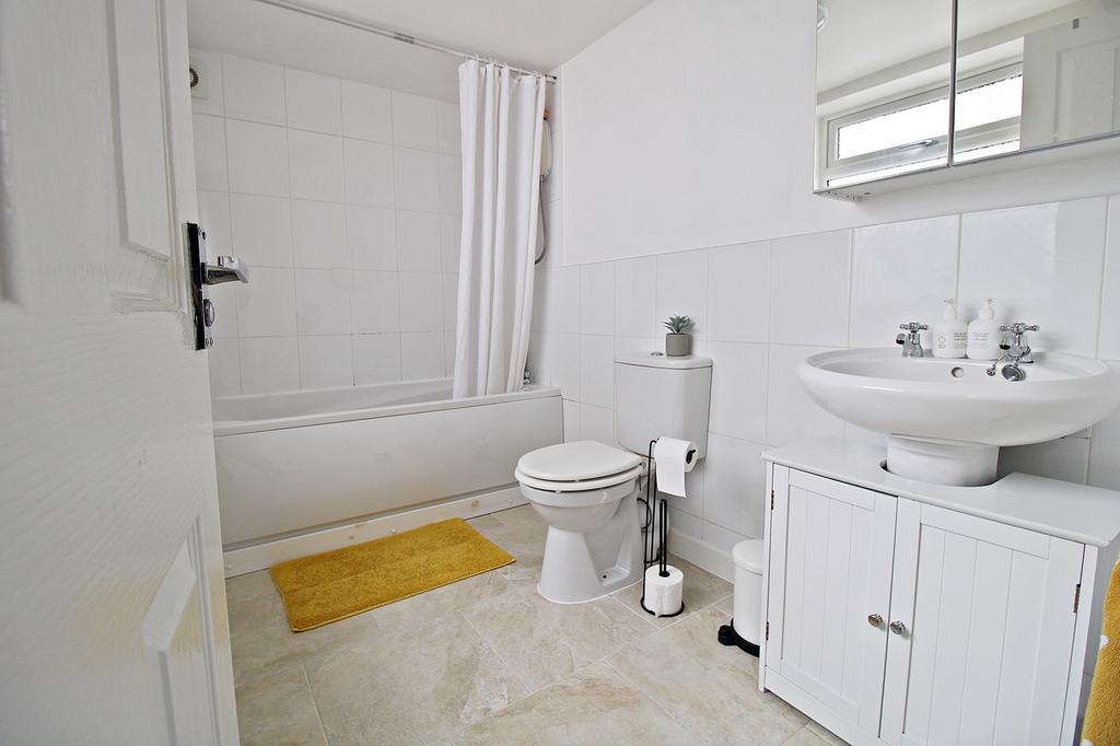 Ground Floor Bathroom
