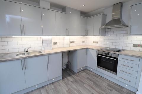3 bedroom house to rent, Roker Lane, Pudsey, West Yorkshire, LS28