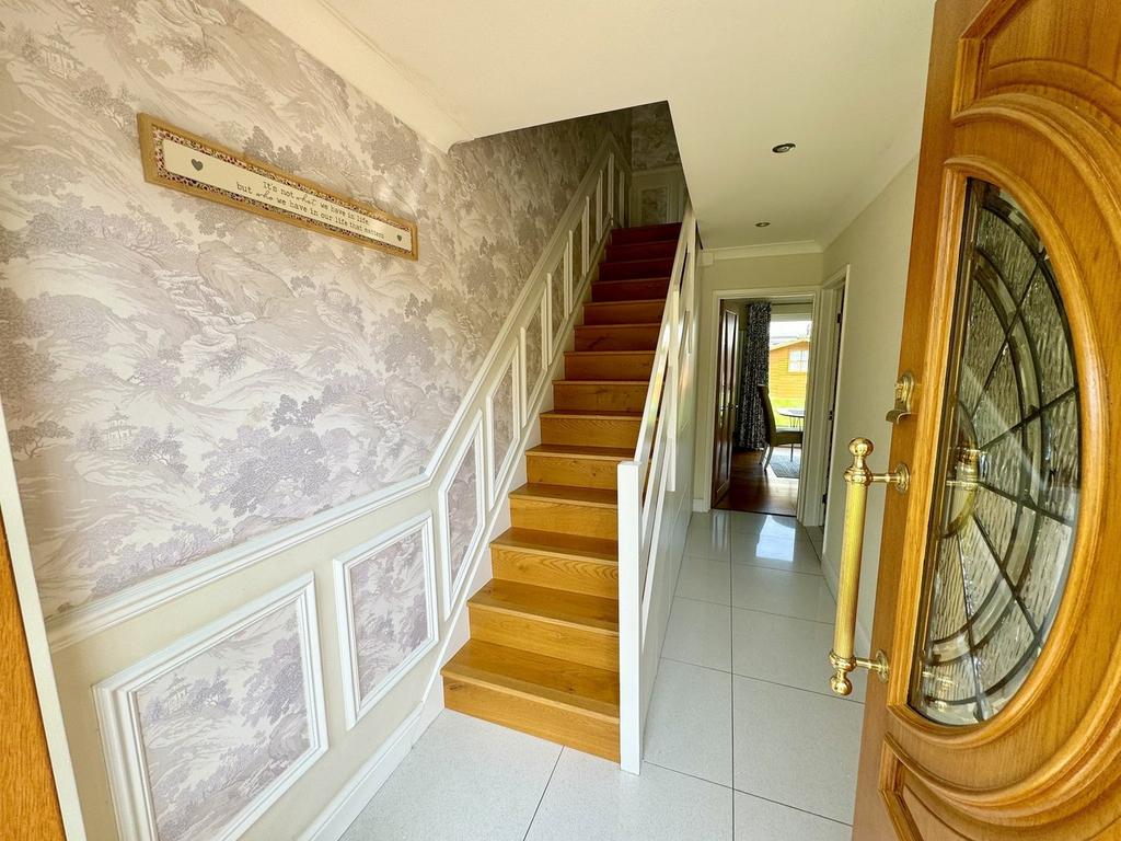 Conifer Avenue, Lower Parkstone, Poole, BH14 5 bed semidetached house