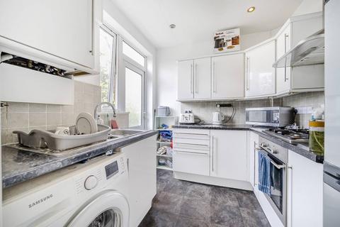 3 bedroom maisonette for sale, Southcroft Road, Furzedown, London, SW16