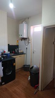 2 bedroom terraced house for sale, Spreadbury Street, Manchester M40