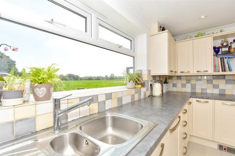 5 bedroom detached house for sale, Cropthorne Drive, Climping, Littlehampton, West Sussex