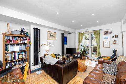 2 bedroom apartment for sale, Cambridge Road, Hove BN3