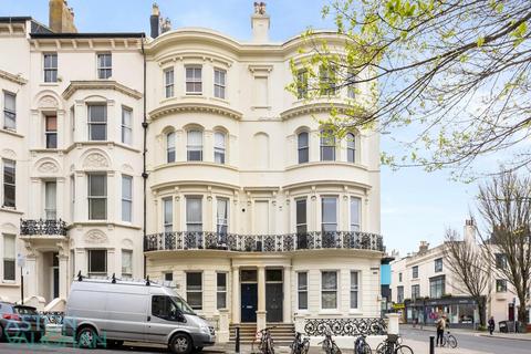 2 bedroom apartment for sale, Cambridge Road, Hove BN3