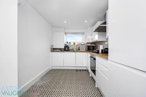 3 bedroom end of terrace house for sale, Malvern Street, Hove BN3