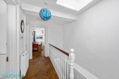 4 bedroom apartment for sale, Lewes Crescent, Brighton BN2