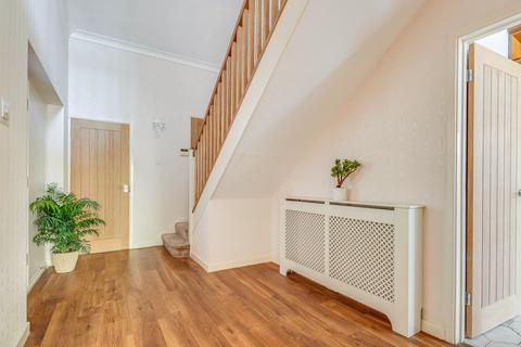 30 Plymtree, Southend-on-sea, SS1 3RA