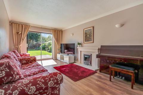 30 Plymtree, Southend-on-sea, SS1 3RA